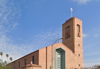 Parroquia Holy Name of Jesus